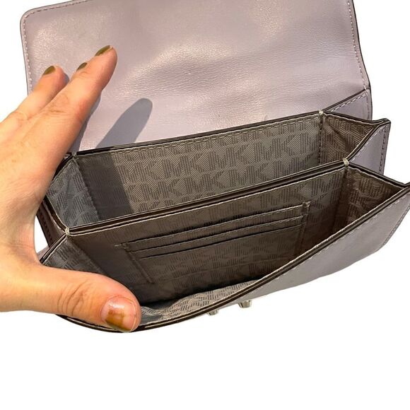 DUSTY Lavender Crossbody Purse 🌻 - Picture 5 of 9